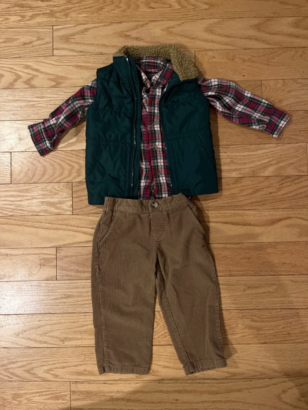 2T Boys Fall Outfit Bundle – Carter’s Vest, Plaid Button Down & Corduroy Pants